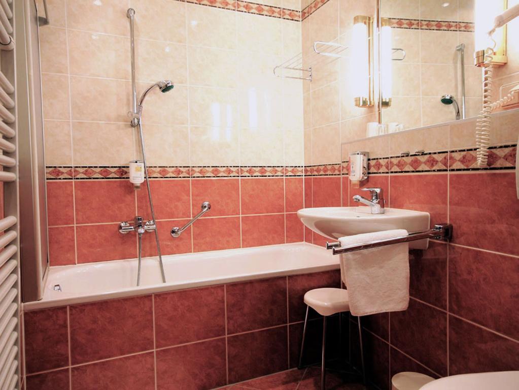 Fuerstenhof 3* Wien